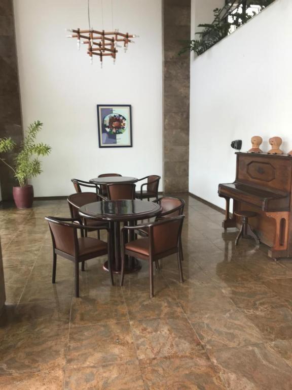 Maravilhoso Apartamento 2 Quartos Com Ofuro Porto Da Barra Salvador Summer Barra Flat Esterno foto