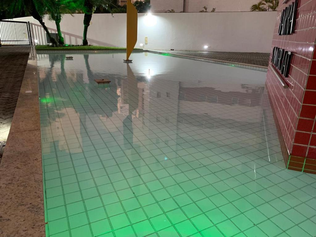 Maravilhoso Apartamento 2 Quartos Com Ofuro Porto Da Barra Salvador Summer Barra Flat Esterno foto