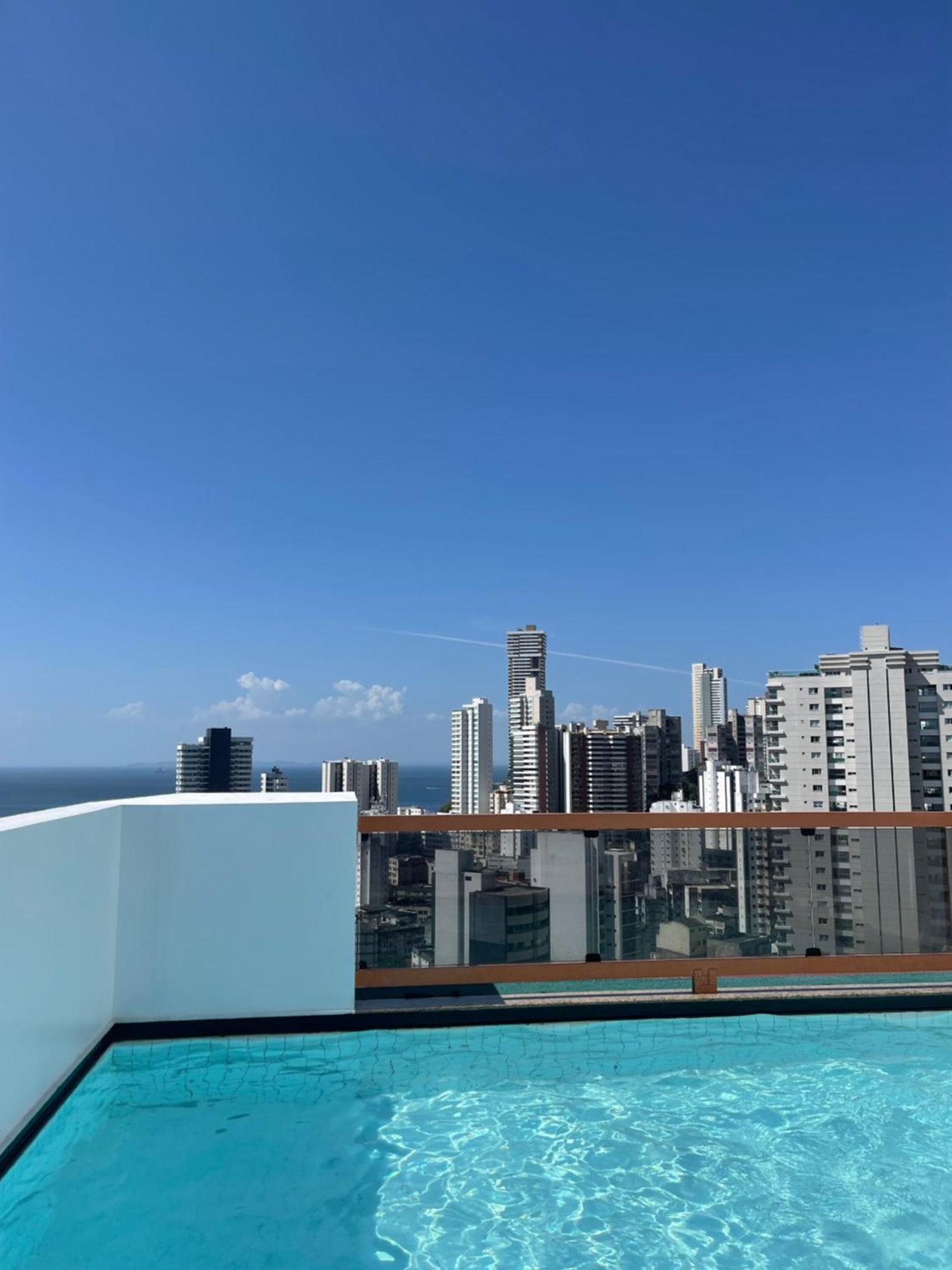 Maravilhoso Apartamento 2 Quartos Com Ofuro Porto Da Barra Salvador Summer Barra Flat Esterno foto
